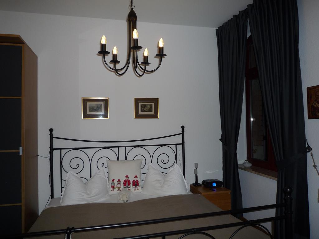 דרזדן Ferienwohnung Villa Fiedler חדר תמונה